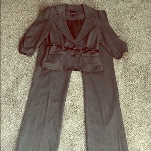 Coordinate suit set